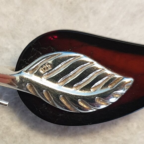 2’’ Elegant Vintage 1980s Cherry Baltic Amber & Sterling Silver Leaf Earrings - Picture 7 of 12